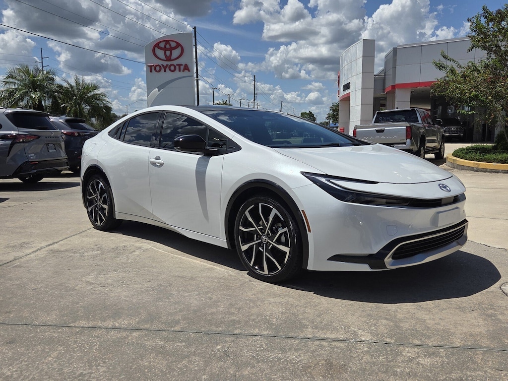 Certified 2024 Toyota Prius Prime SE Hatchback