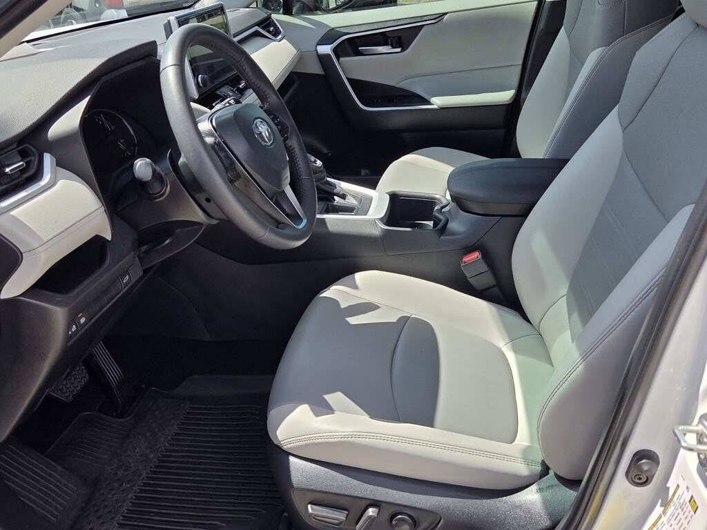 Used 2025 Toyota RAV4 XLE Premium SUV
