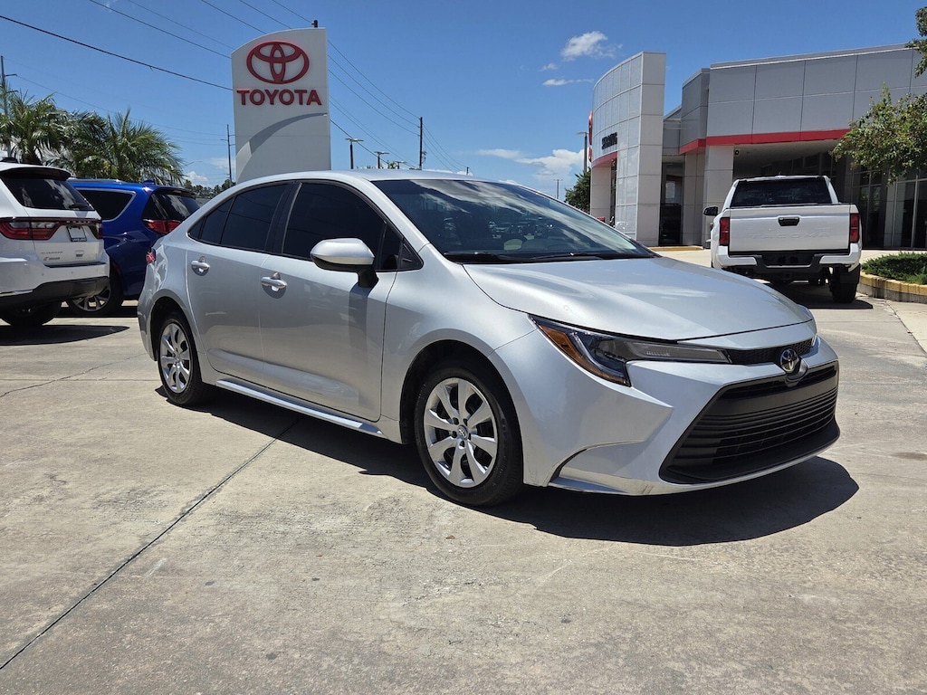 Certified 2025 Toyota Corolla LE Sedan