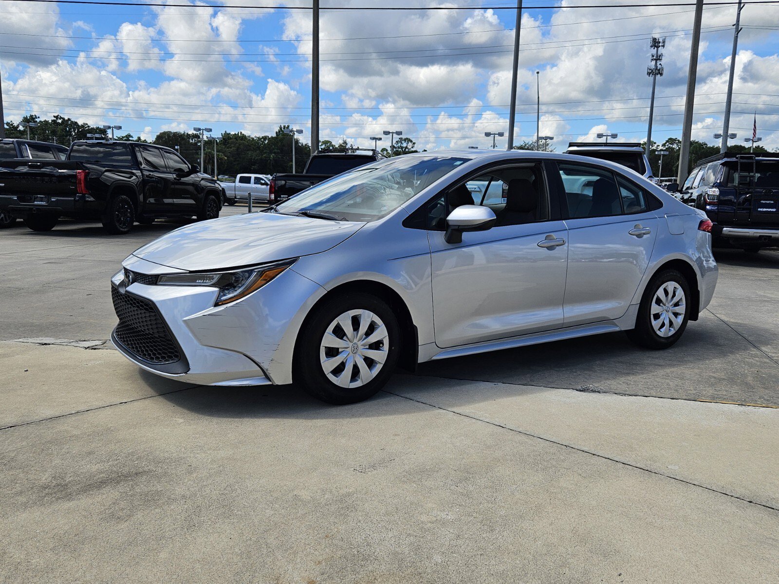2020 Toyota Corolla L photo 3