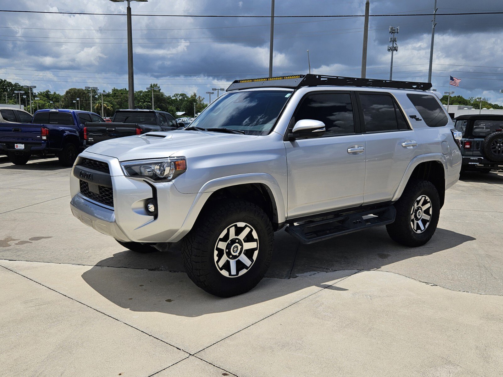 2023 Toyota 4Runner TRD Premium photo 3