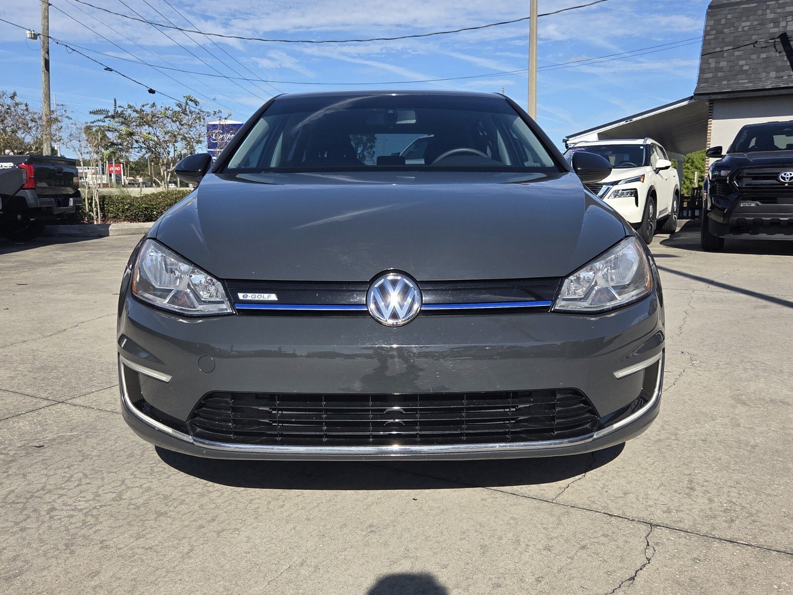 Used 2016 Volkswagen e-Golf e-Golf SE with VIN WVWKP7AU9GW911000 for sale in Sebring, FL