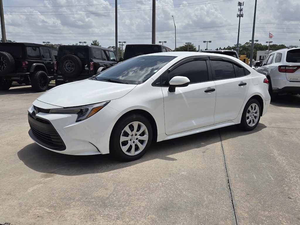 Certified 2025 Toyota Corolla Hybrid LE Sedan