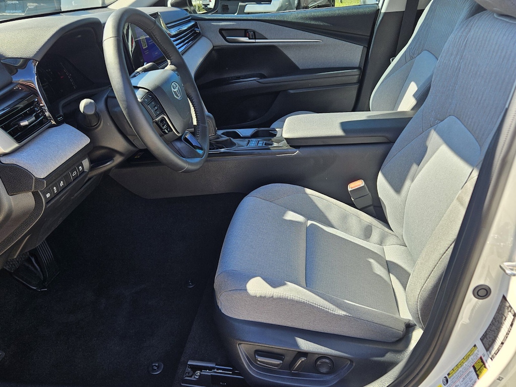Used 2025 Toyota Camry  Sedan