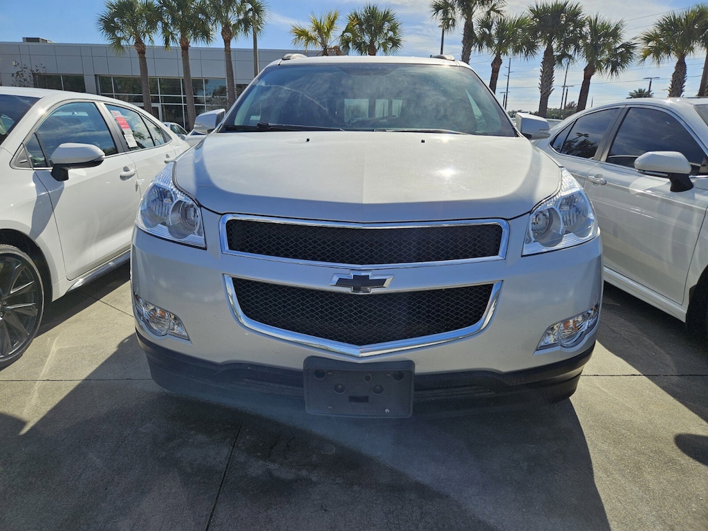 Used 2011 Chevrolet Traverse 1LT SUV