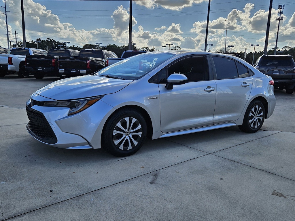 Used 2021 Toyota Corolla Hybrid LE Sedan