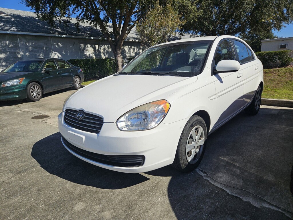 Used 2010 Hyundai Accent GLS Sedan