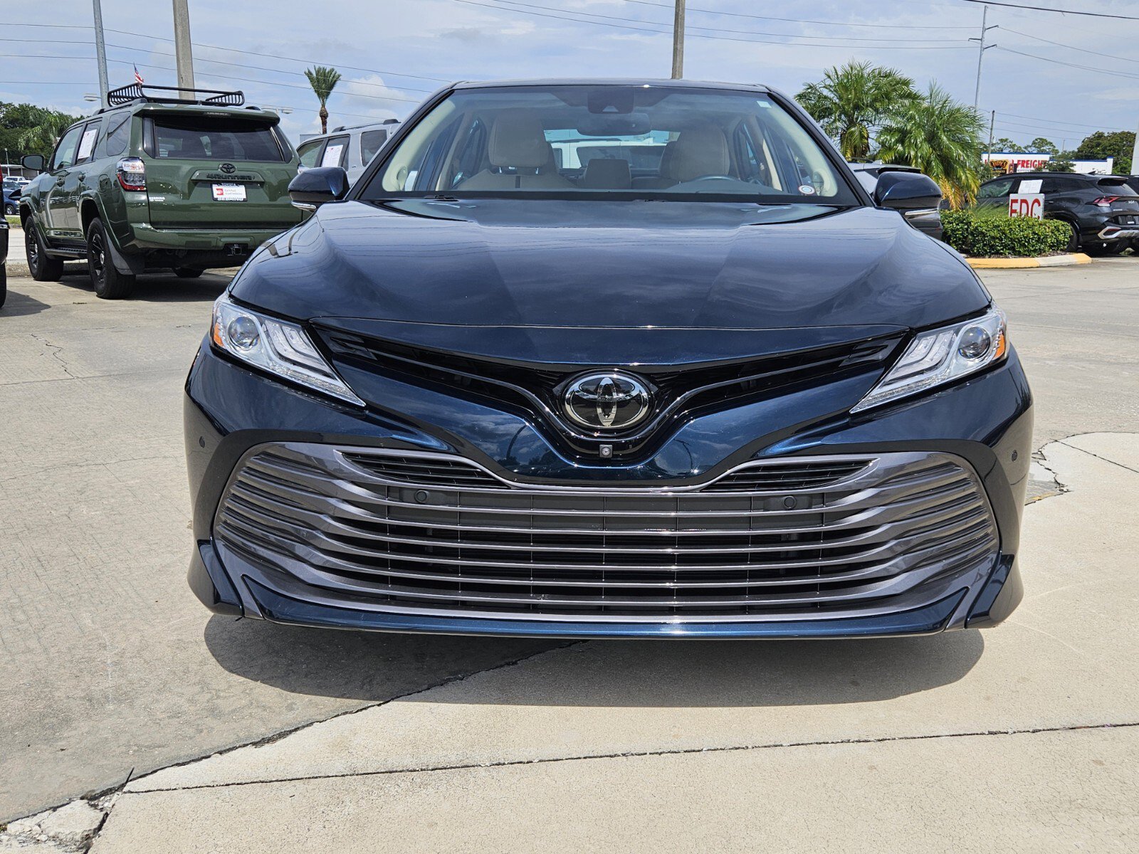 Certified 2019 Toyota Camry XLE with VIN 4T1BZ1HK0KU026681 for sale in Sebring, FL