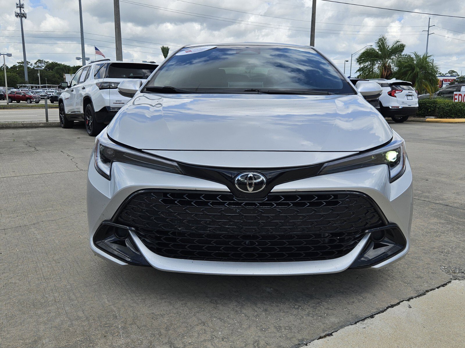 Certified 2024 Toyota Corolla Hatchback SE with VIN JTND4MBE9R3224557 for sale in Sebring, FL