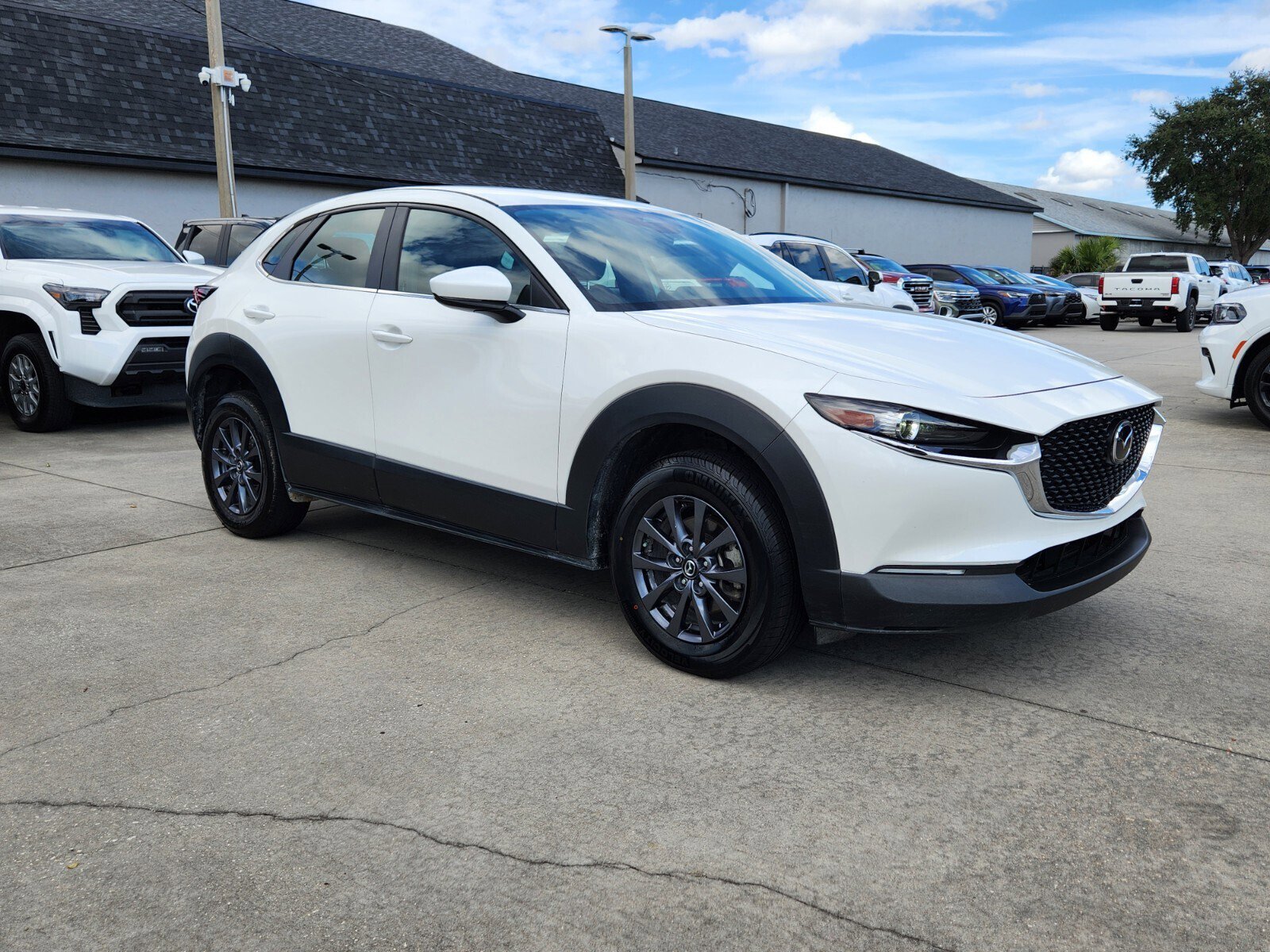 2024 Mazda CX-30 S's photo