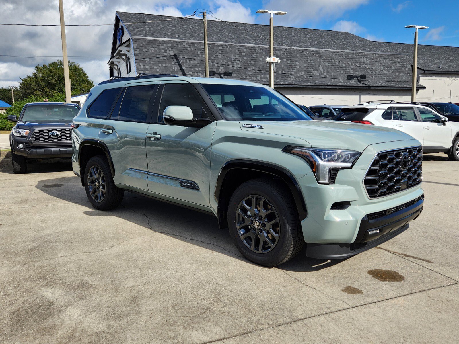 2026 Toyota Sequoia Platinum's photo