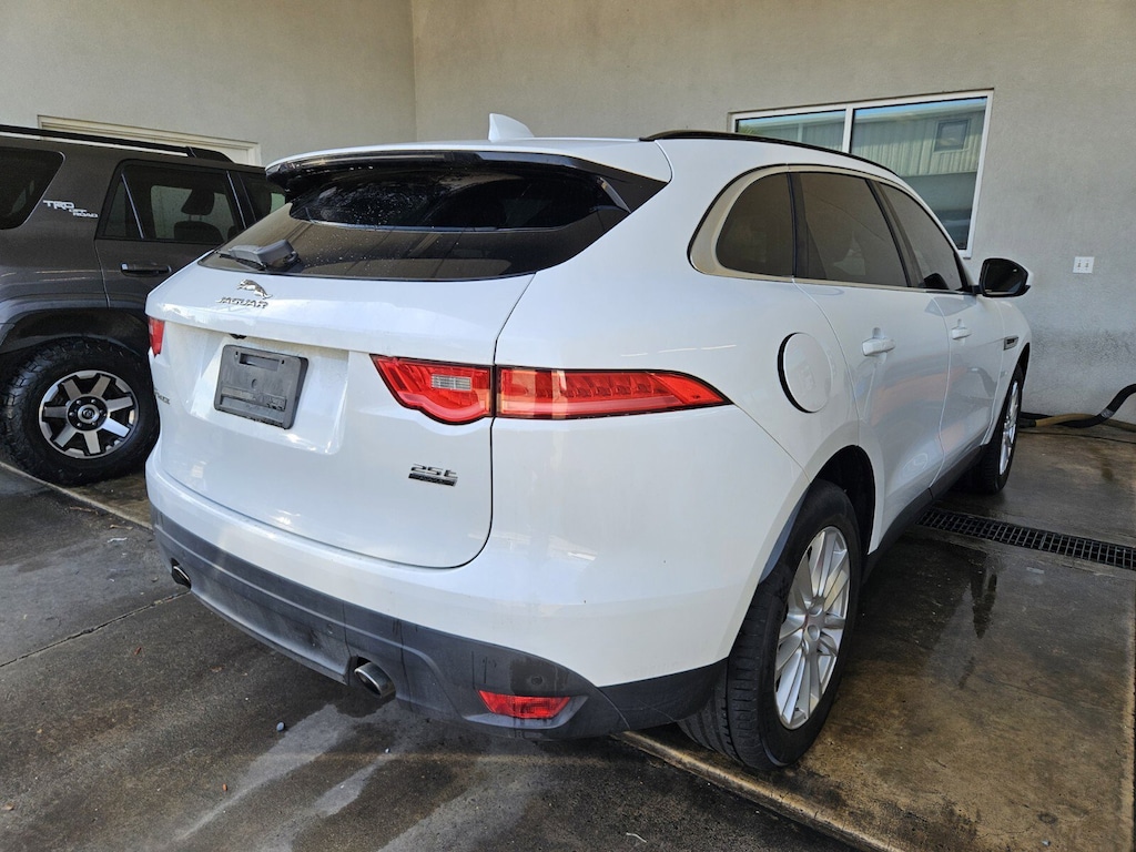 Used 2018 Jaguar F-PACE 25t Prestige SUV