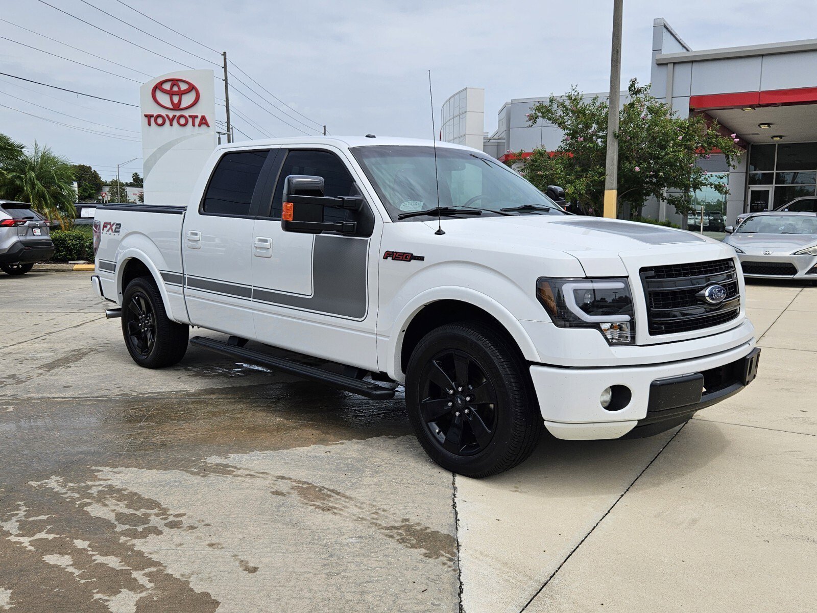 2013 Ford F-150 FX2's photo