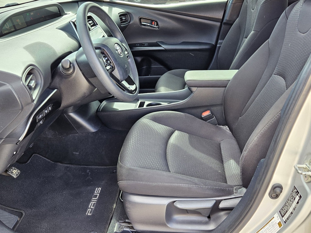 Certified 2022 Toyota Prius LE Hatchback