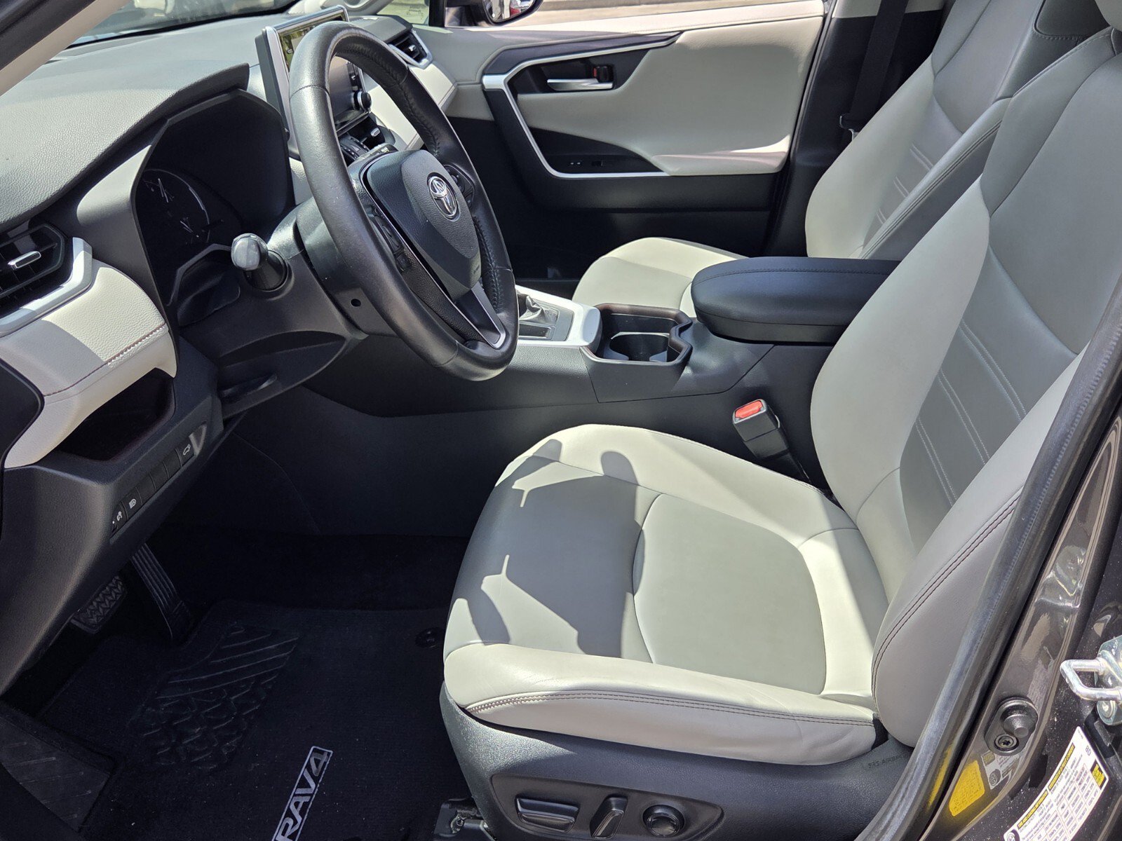 Used 2020 Toyota RAV4 Limited SUV