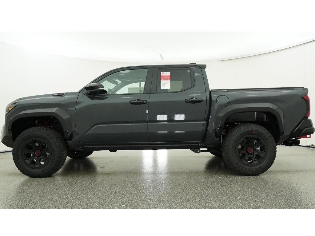 2026 Toyota Tacoma TRD Pro - Photo 19