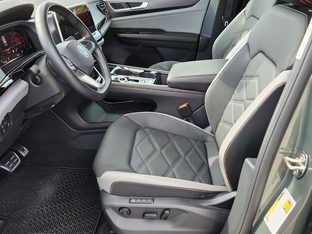 Used 2024 Volkswagen Atlas 2.0T Peak Edition SEL SUV