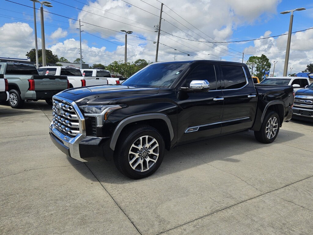 2022 Toyota Tundra 1794 Edition photo 3