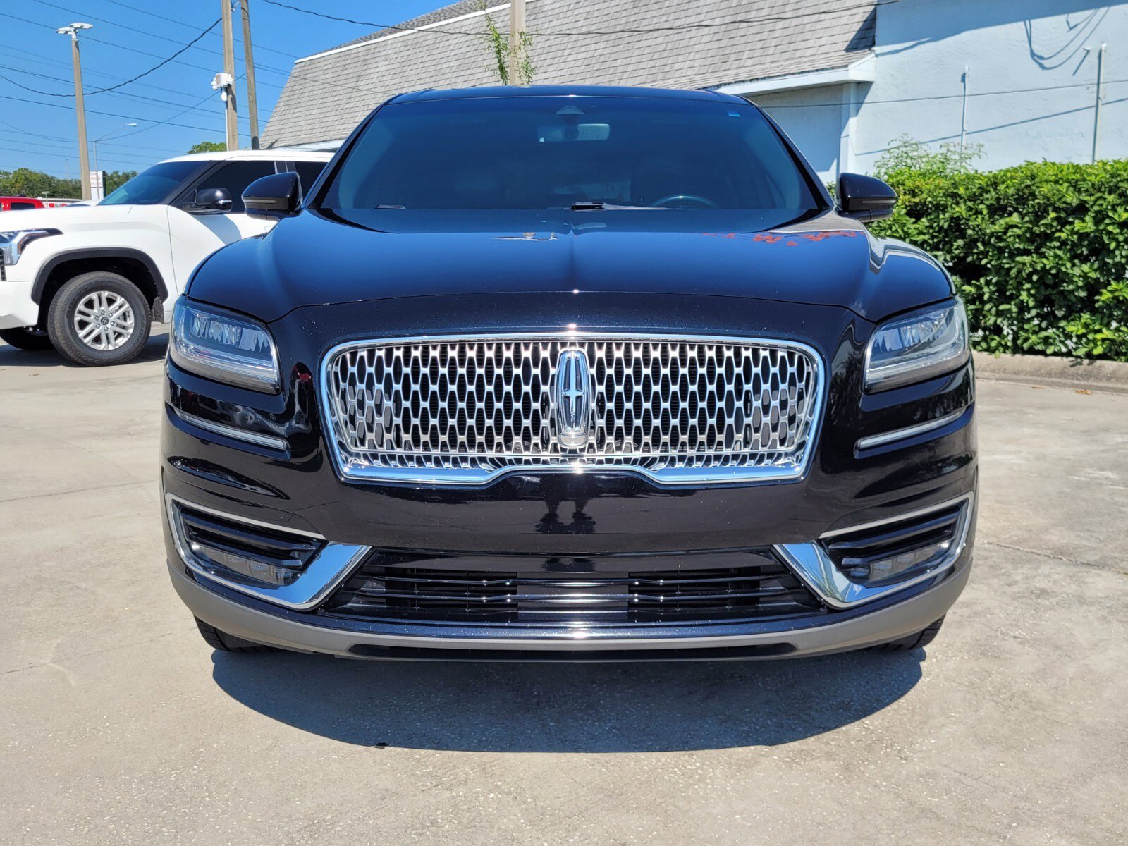 Used 2019 Lincoln Nautilus Reserve with VIN 2LMPJ6L90KBL11518 for sale in Sebring, FL