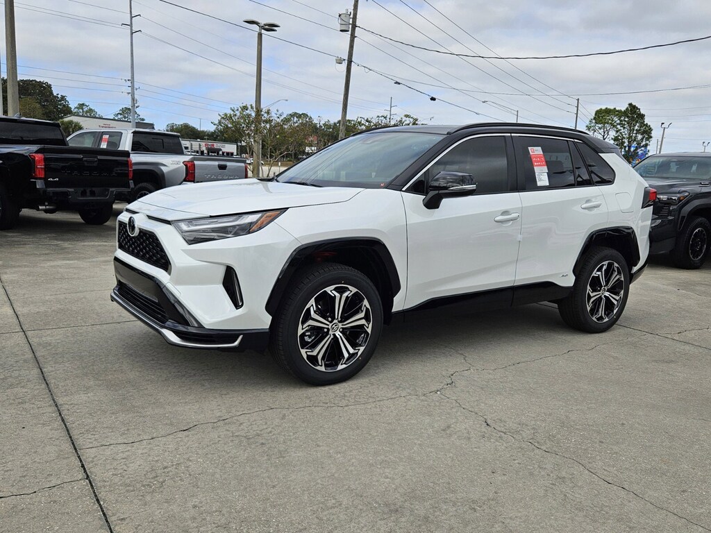 New 2025 Toyota RAV4 Plug-in Hybrid XSE PLUG-IN HYBRID