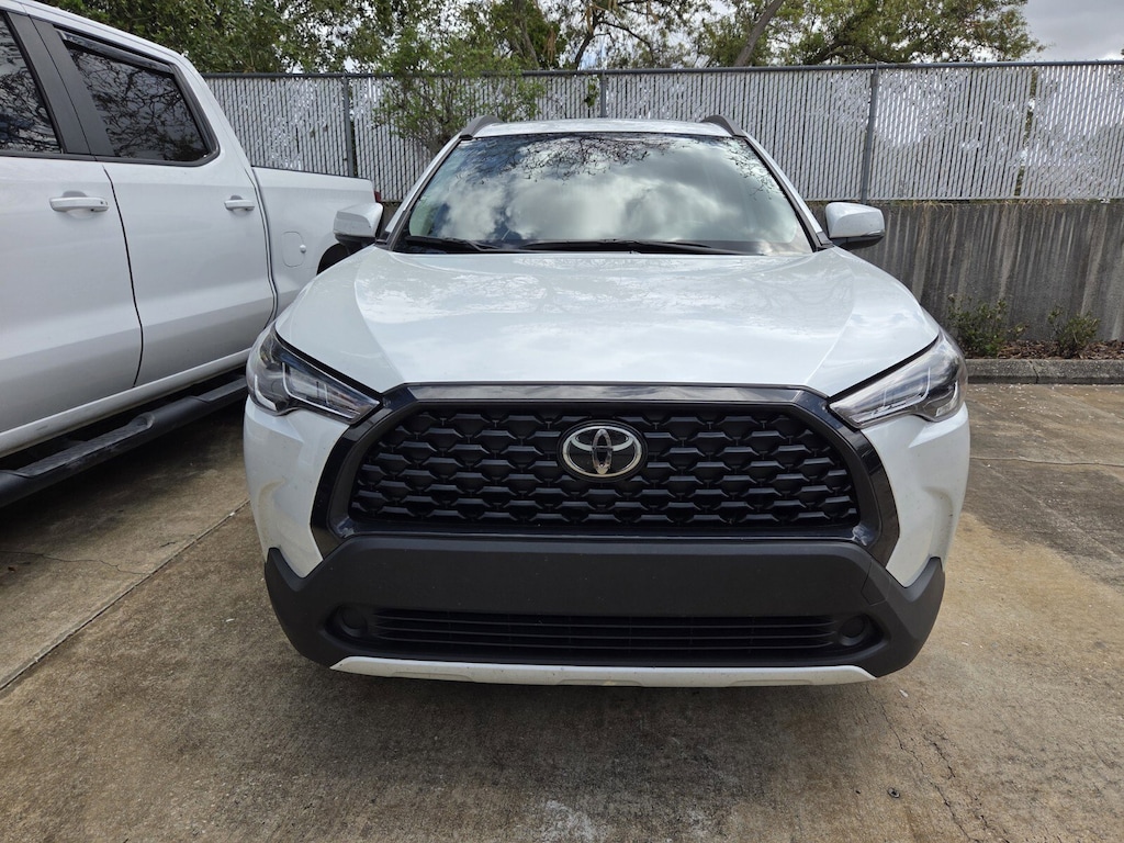 Used 2023 Toyota Corolla Cross LE SUV