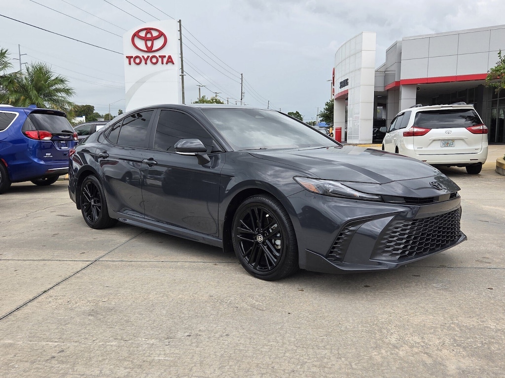 Certified 2025 Toyota Camry SE Sedan