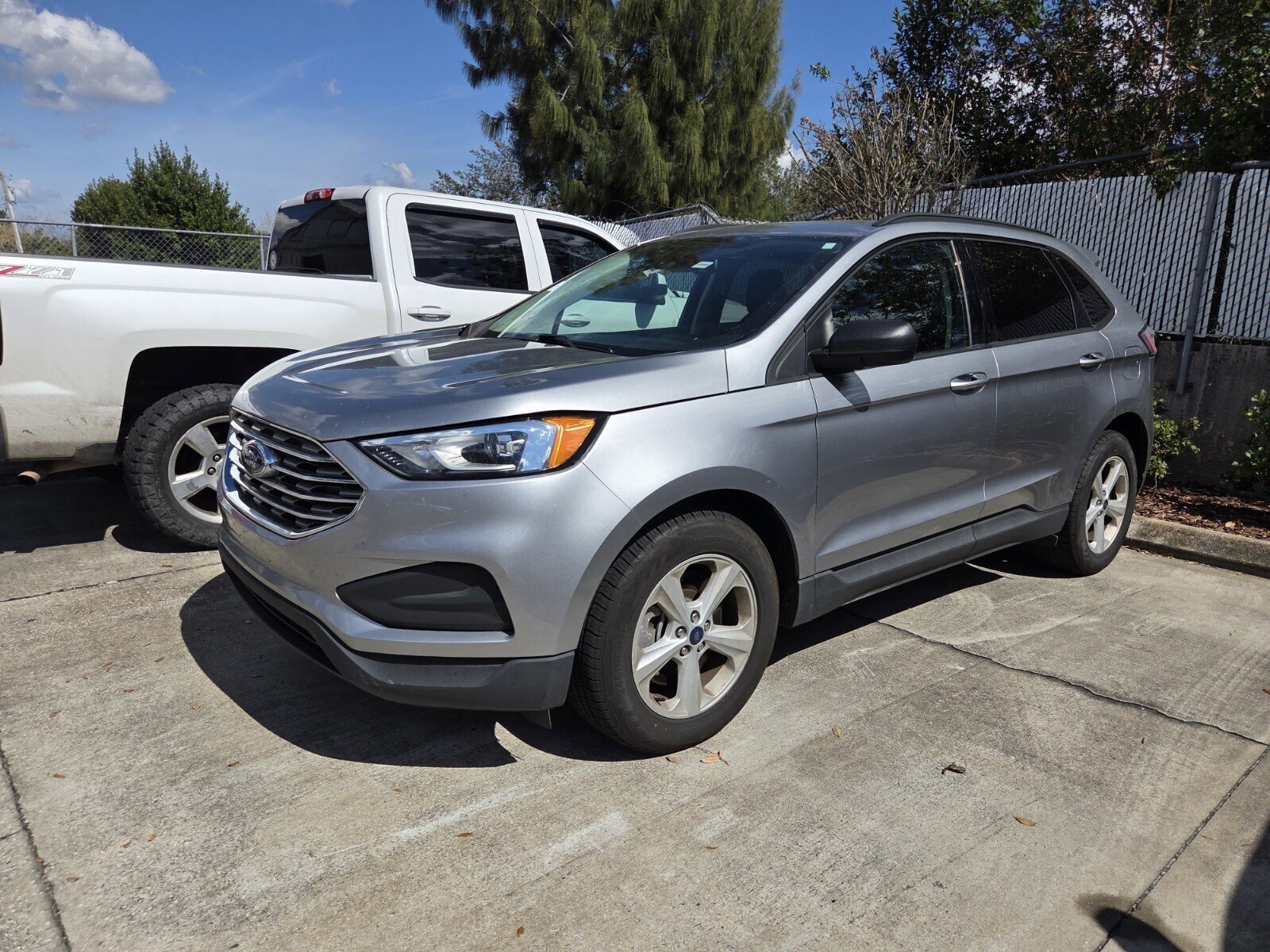 2021 Ford Edge SE