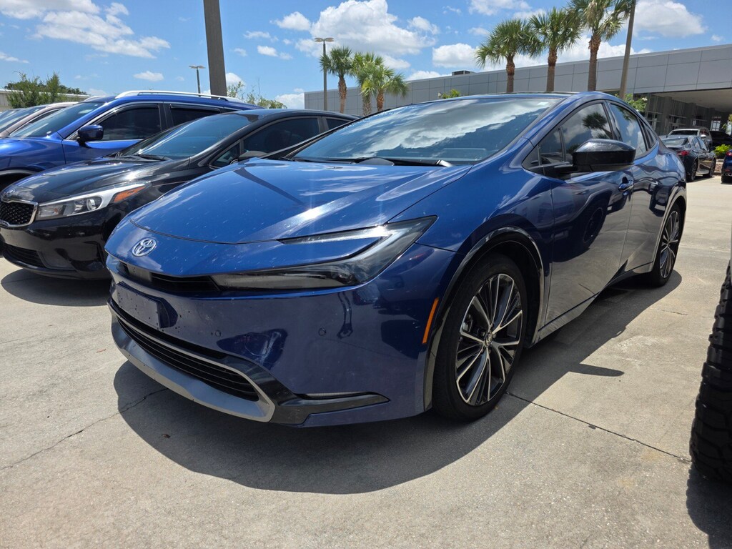 Used 2024 Toyota Prius XLE Hatchback