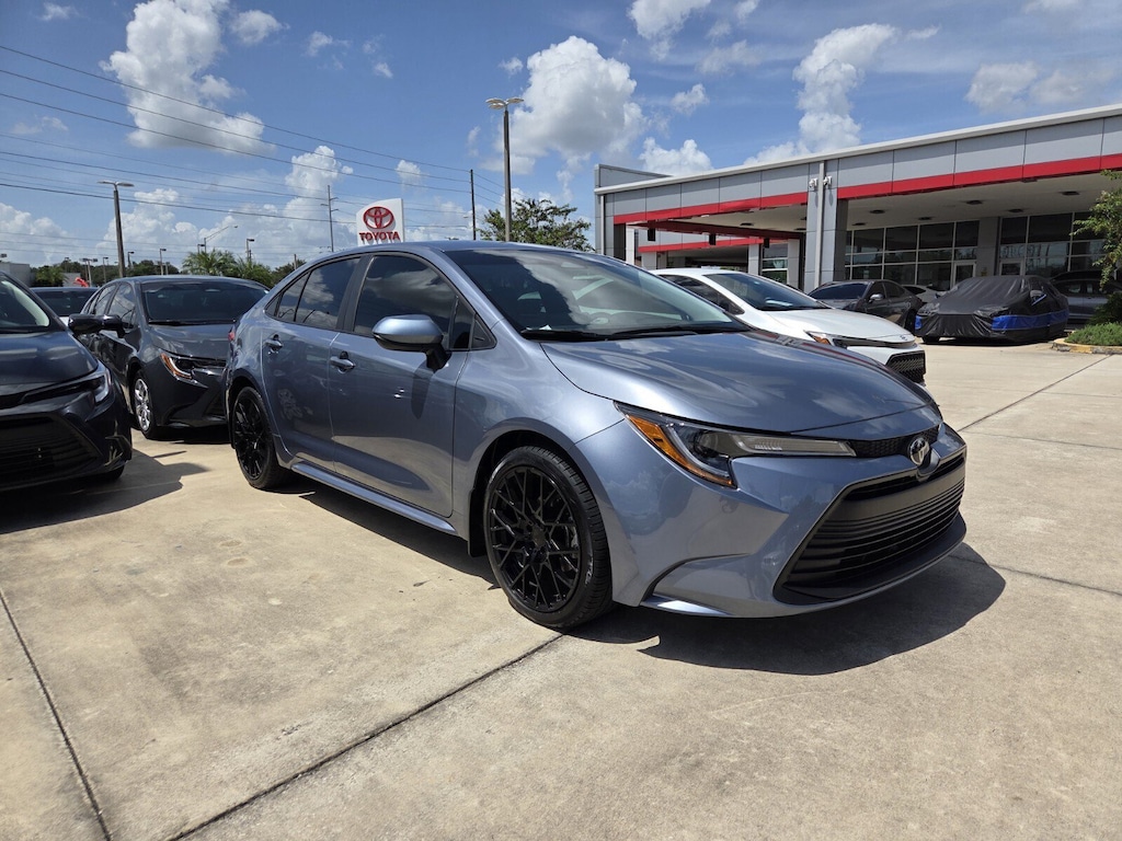 Certified 2025 Toyota Corolla LE Sedan