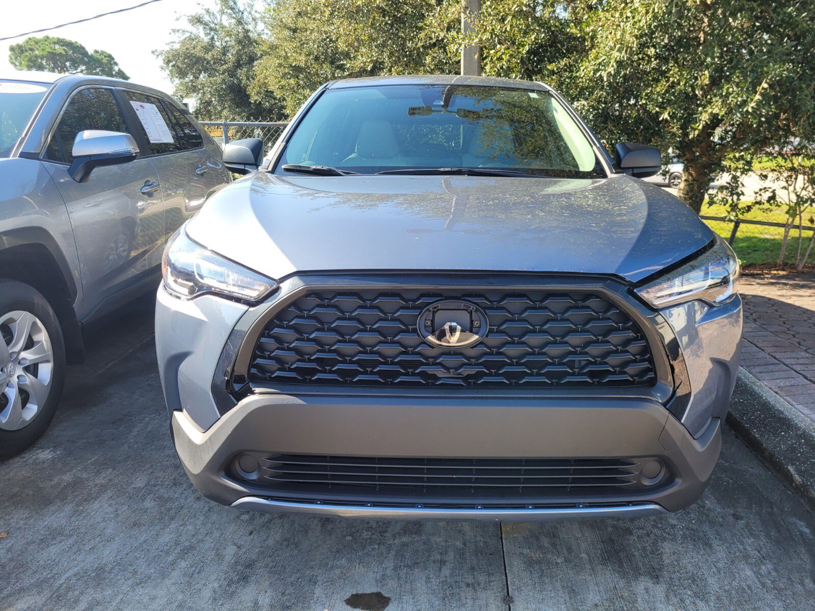 Used 2022 Toyota Corolla Cross L with VIN 7MUAAAAG0NV026370 for sale in Sebring, FL