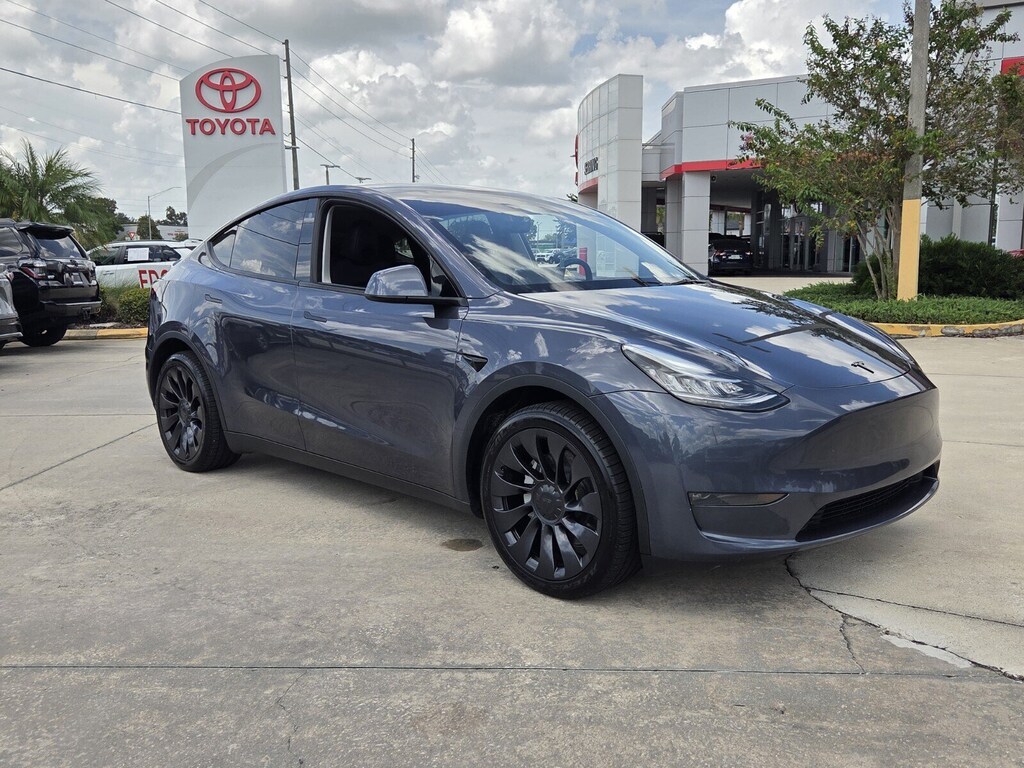 Used 2023 Tesla Model Y Long Range SUV