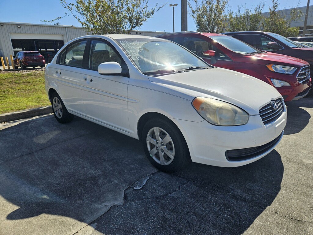 Used 2010 Hyundai Accent GLS Sedan