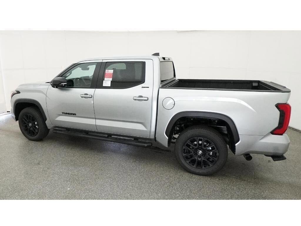New 2026 Toyota Tundra Limited LIMITED CREWMAX 5.5