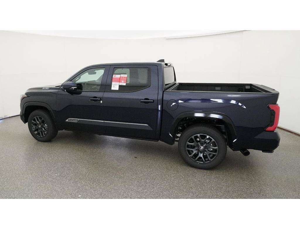 New 2026 Toyota Tundra i-FORCE MAX Platinum PLATINUM CREWMAX 5.5