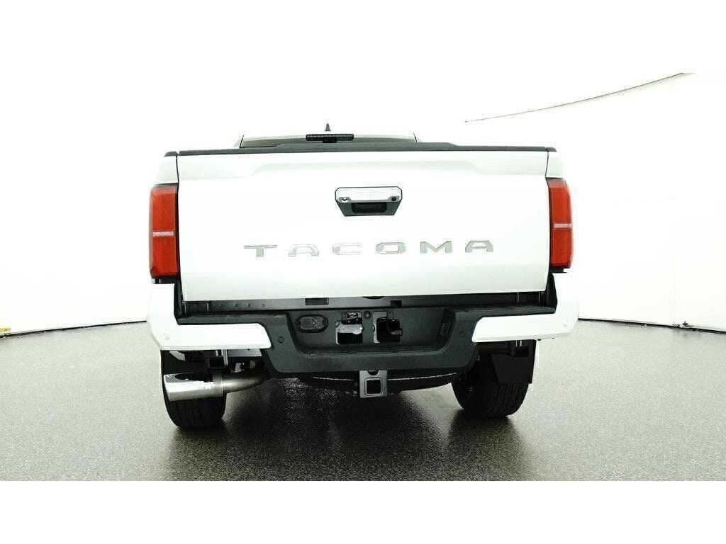 2026 Toyota Tacoma Limited - Photo 23