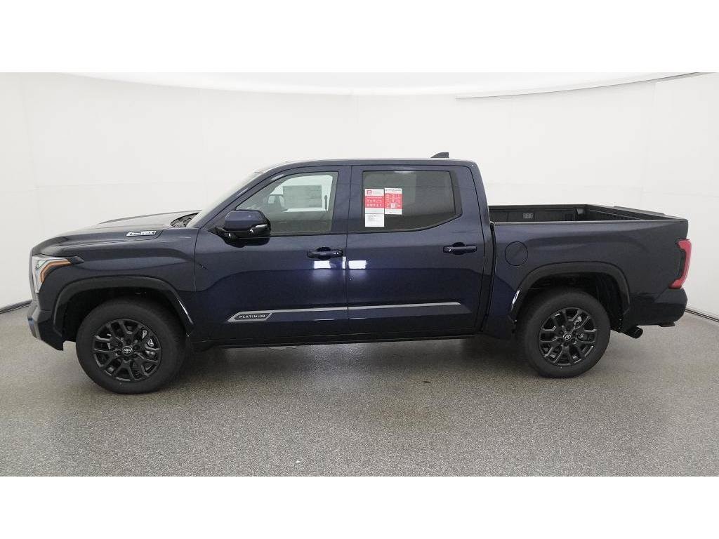 New 2026 Toyota Tundra i-FORCE MAX Platinum PLATINUM CREWMAX 5.5