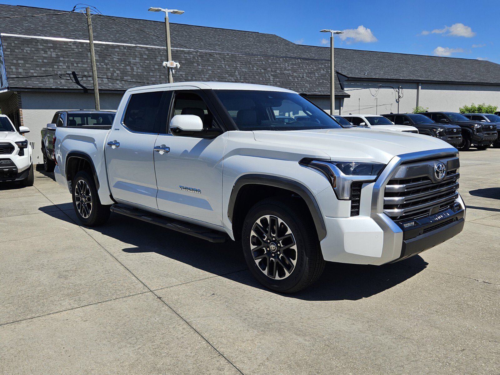 2026 Toyota Tundra Limited's photo