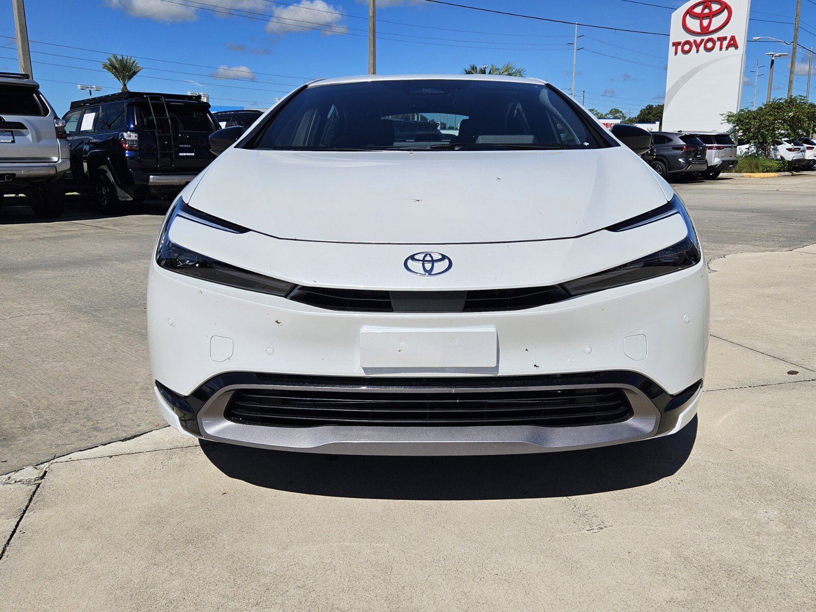2026 Toyota Prius XLE photo 2