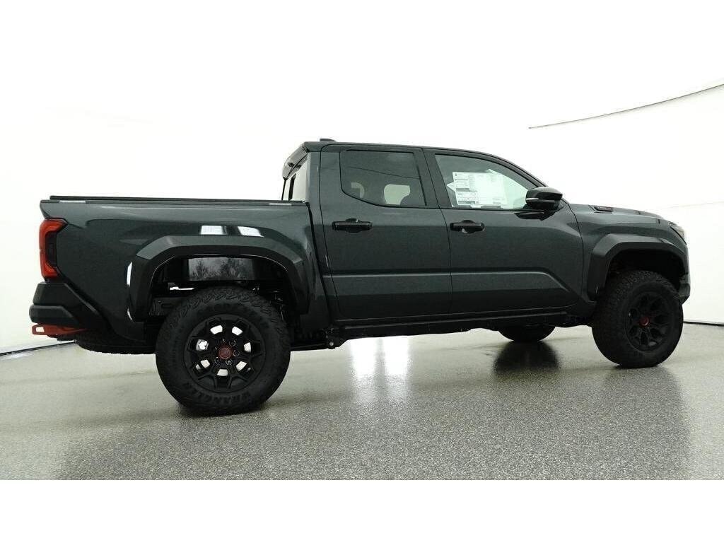 2026 Toyota Tacoma TRD Pro - Photo 26