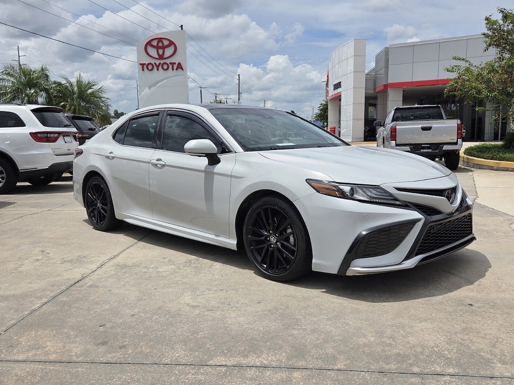 Used 2023 Toyota Camry XSE V6 Sedan