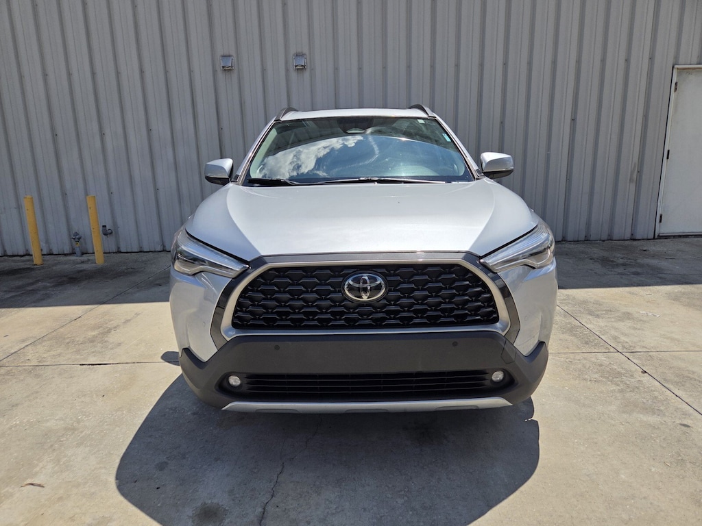 Used 2023 Toyota Corolla Cross XLE SUV