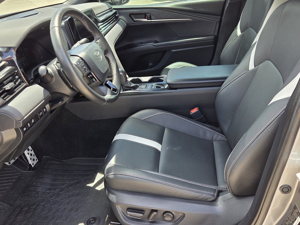 Used 2026 Toyota Camry SE Sedan
