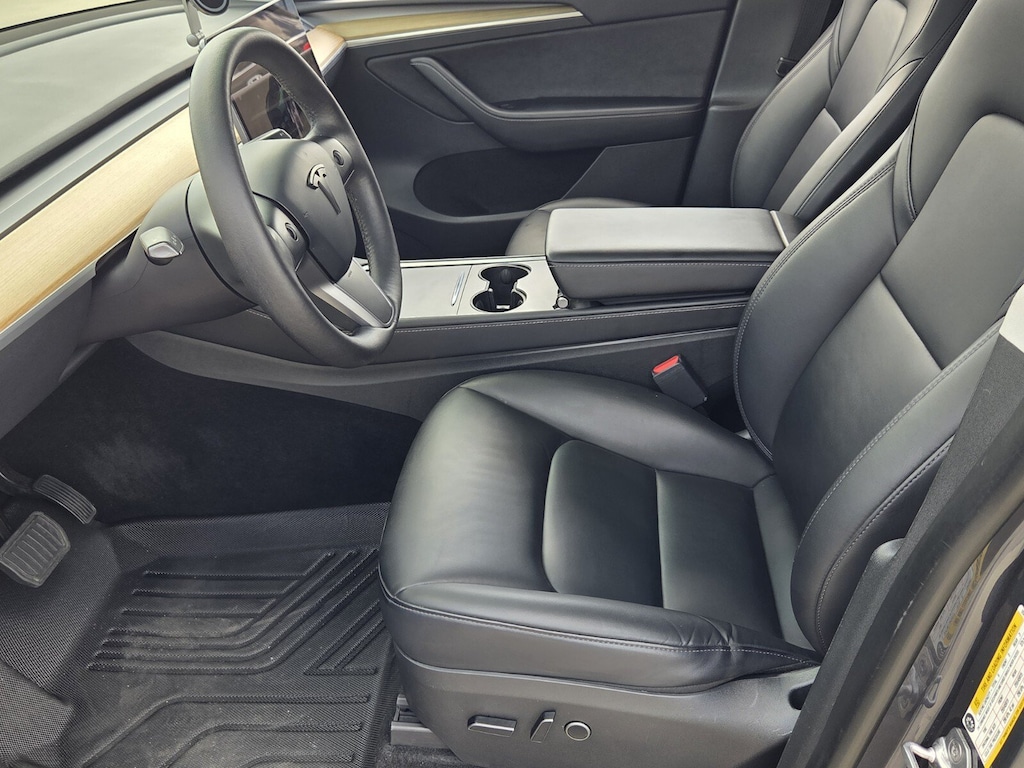 Used 2023 Tesla Model Y Long Range SUV