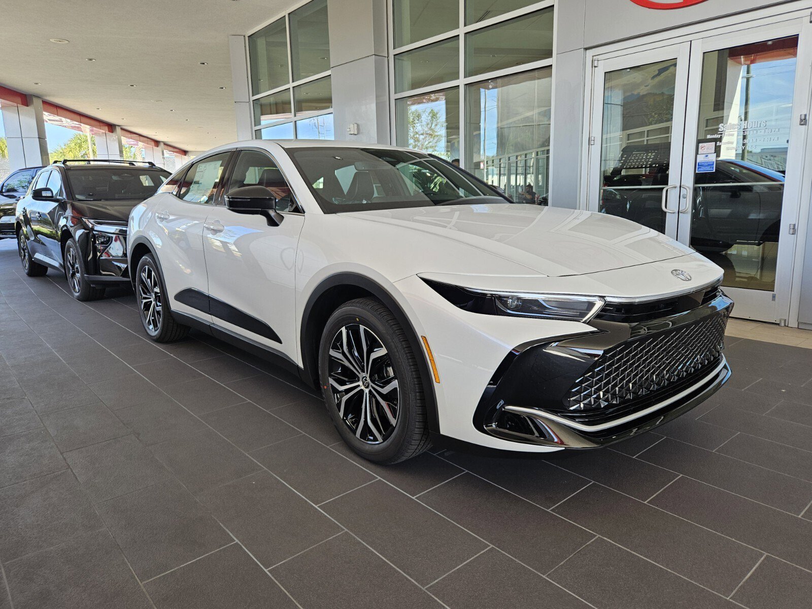 2026 Toyota Crown XLE's photo