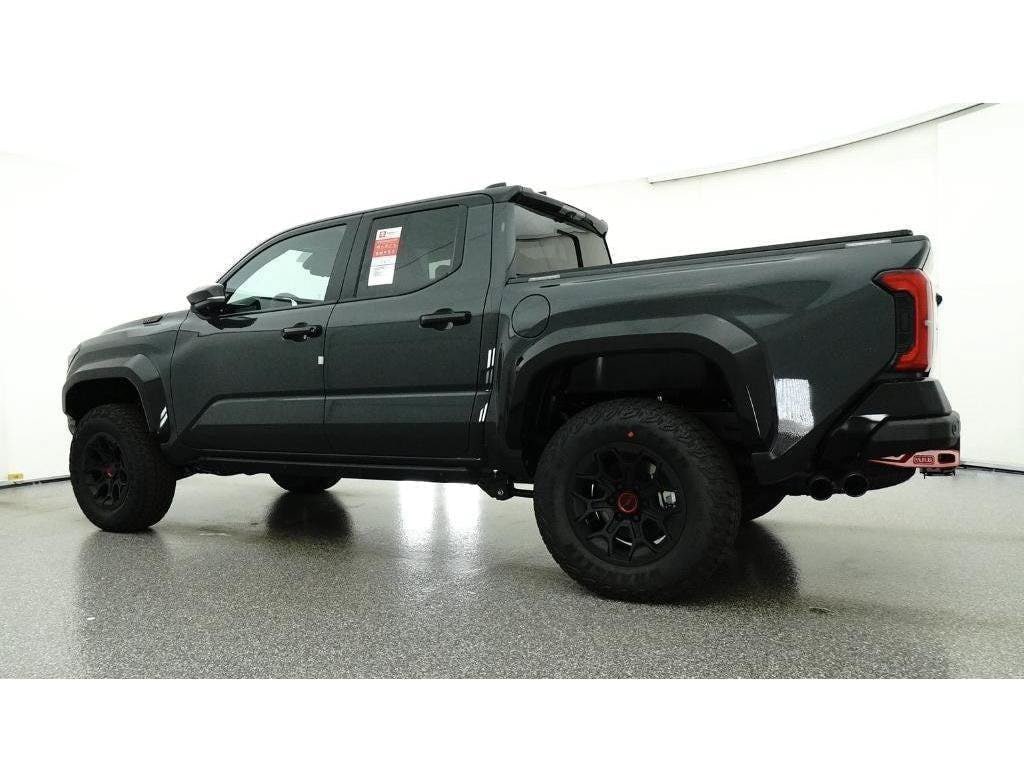 2026 Toyota Tacoma TRD Pro - Photo 20