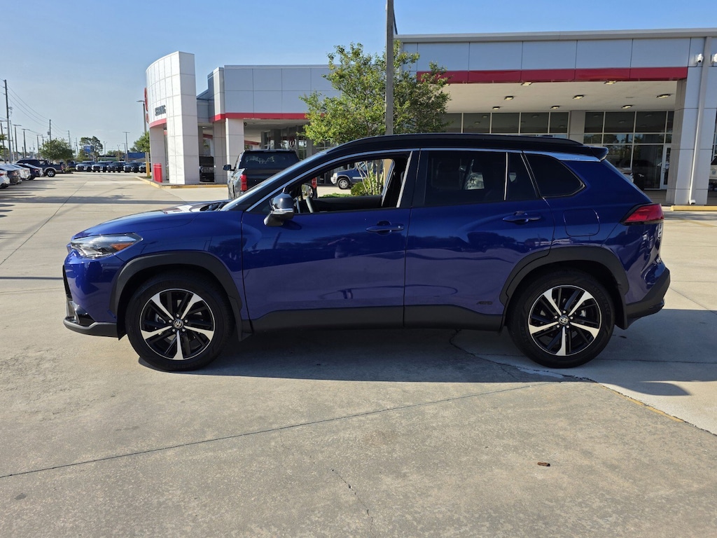 Used 2024 Toyota Corolla Cross Hybrid XSE SUV