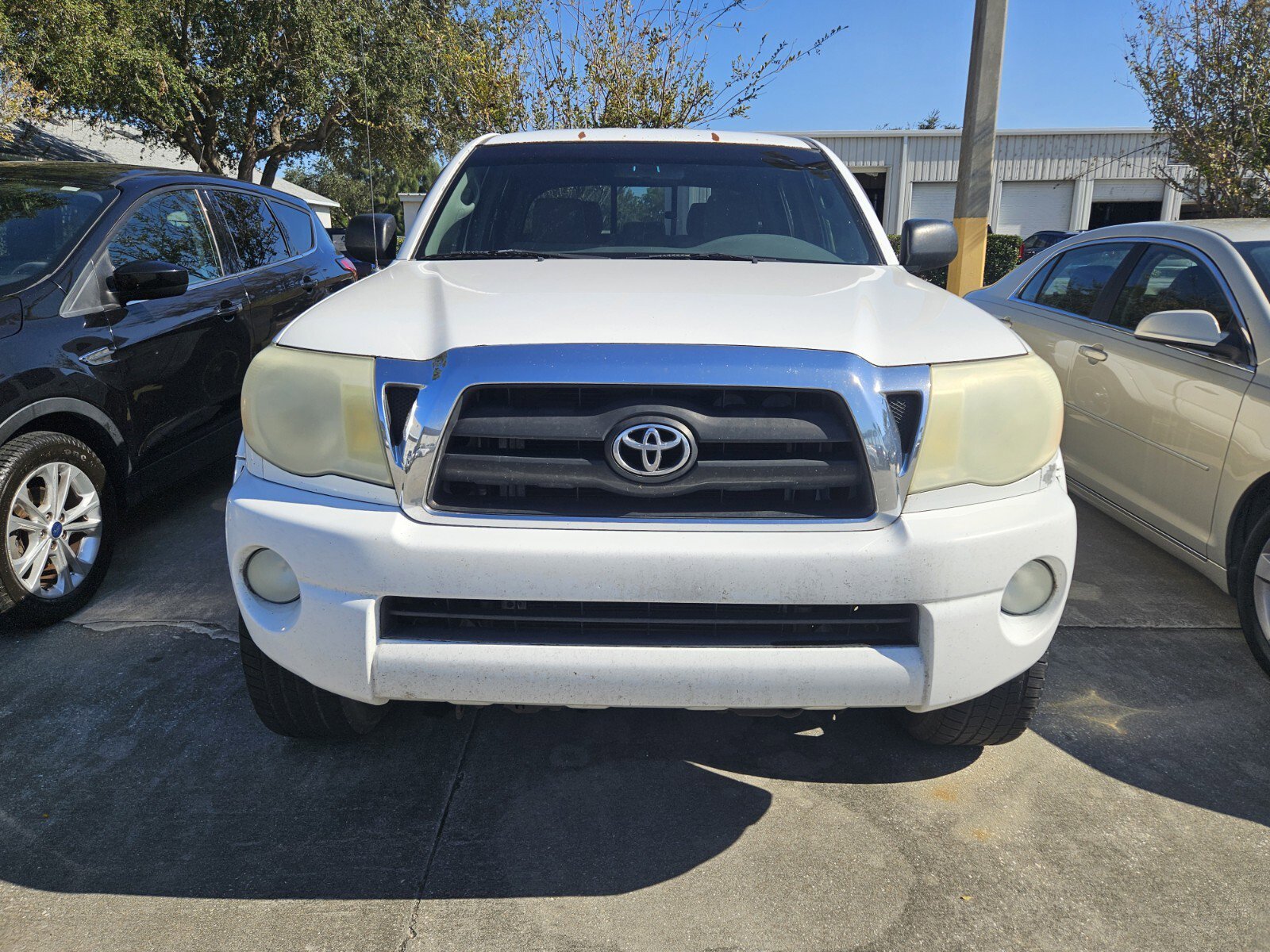 2005 Toyota Tacoma PreRunner V6 photo 2