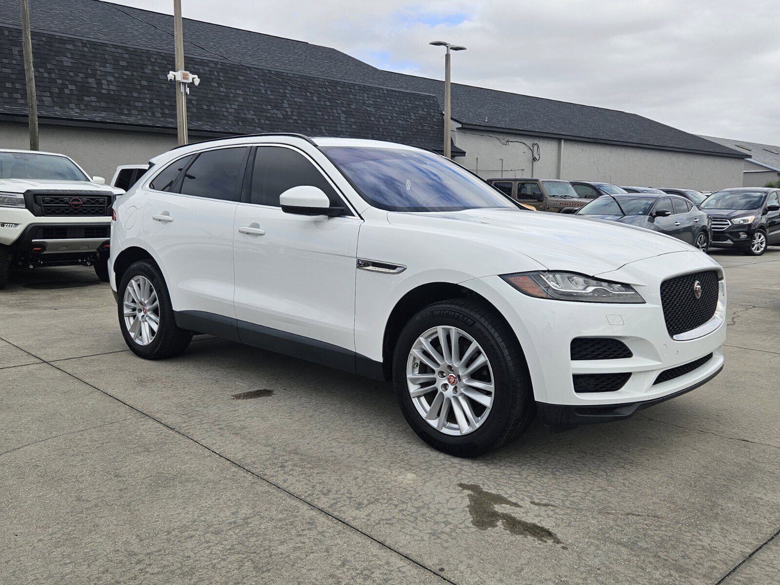 2018 Jaguar F-PACE Prestige's photo