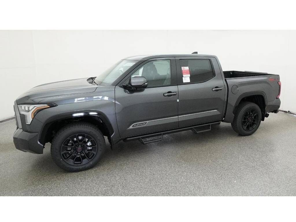 New 2026 Toyota Tundra Platinum PLATINUM CREWMAX 5.5