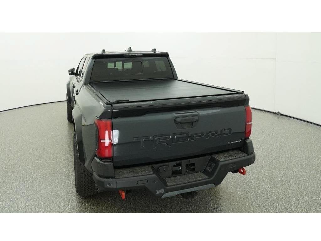 2026 Toyota Tacoma TRD Pro - Photo 6